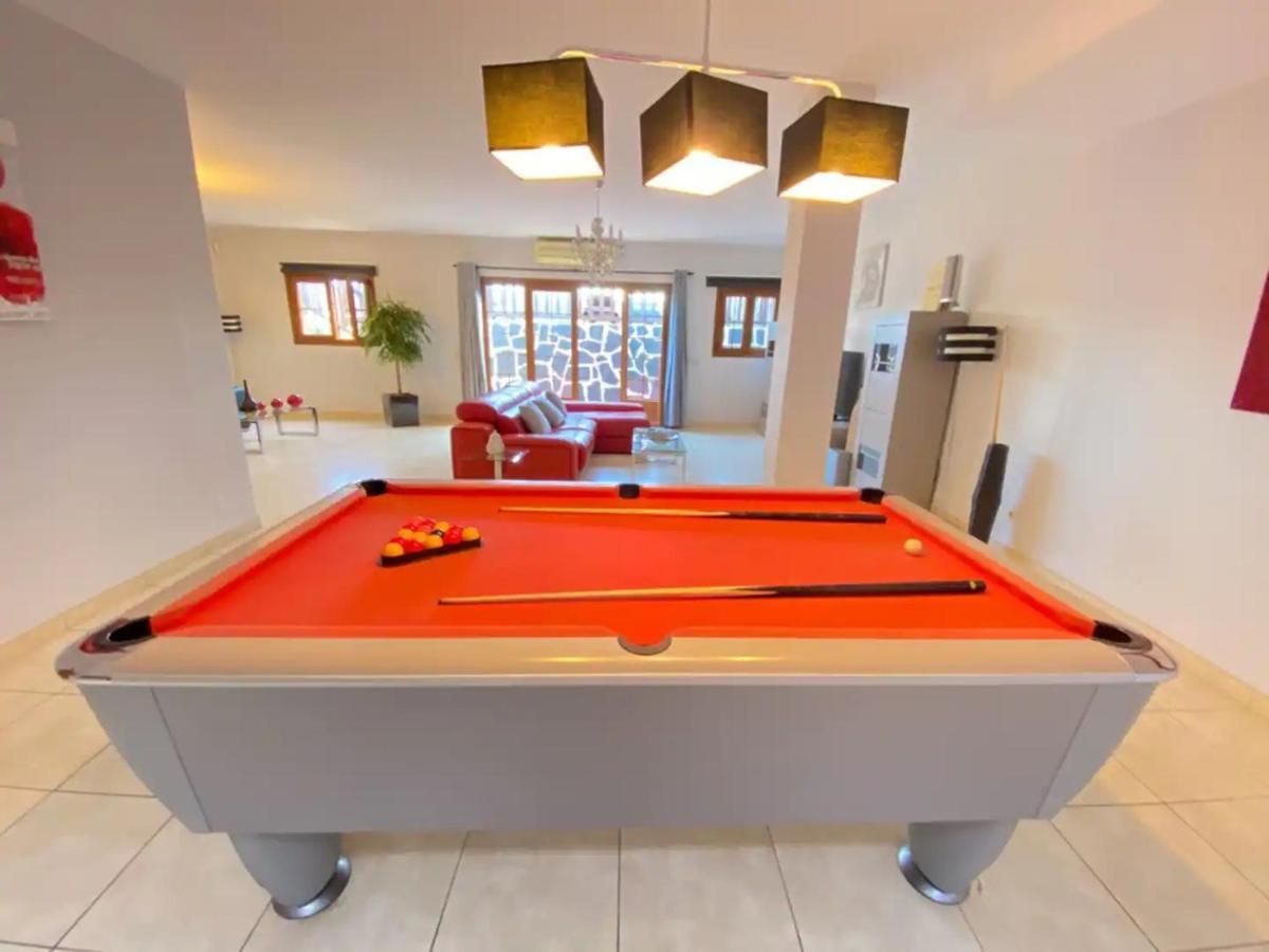 Villa Sea Breeze Ocean View بلايا بلانكا المظهر الخارجي الصورة